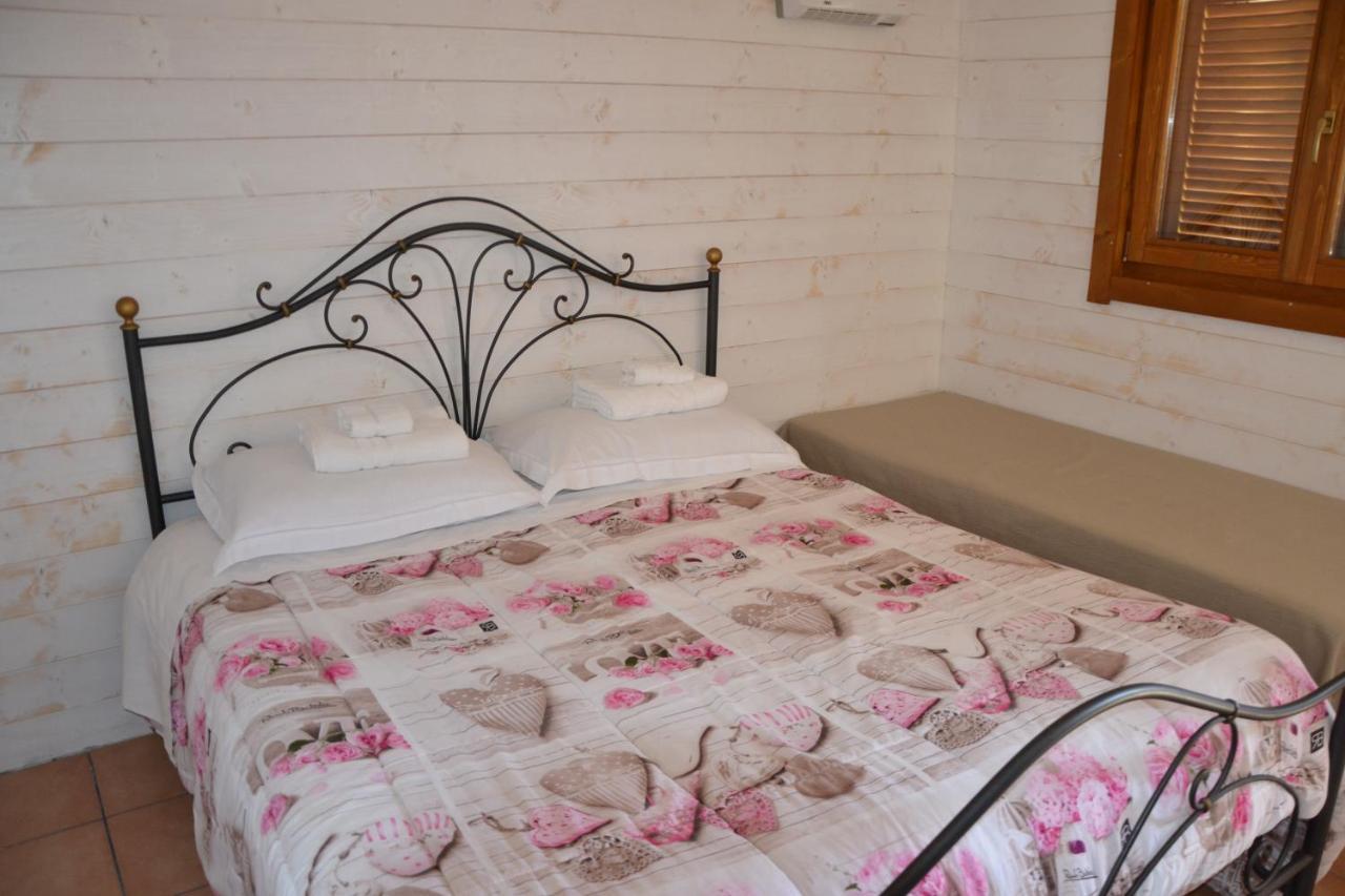 Agriturismo Pinelli Plataci Luaran gambar