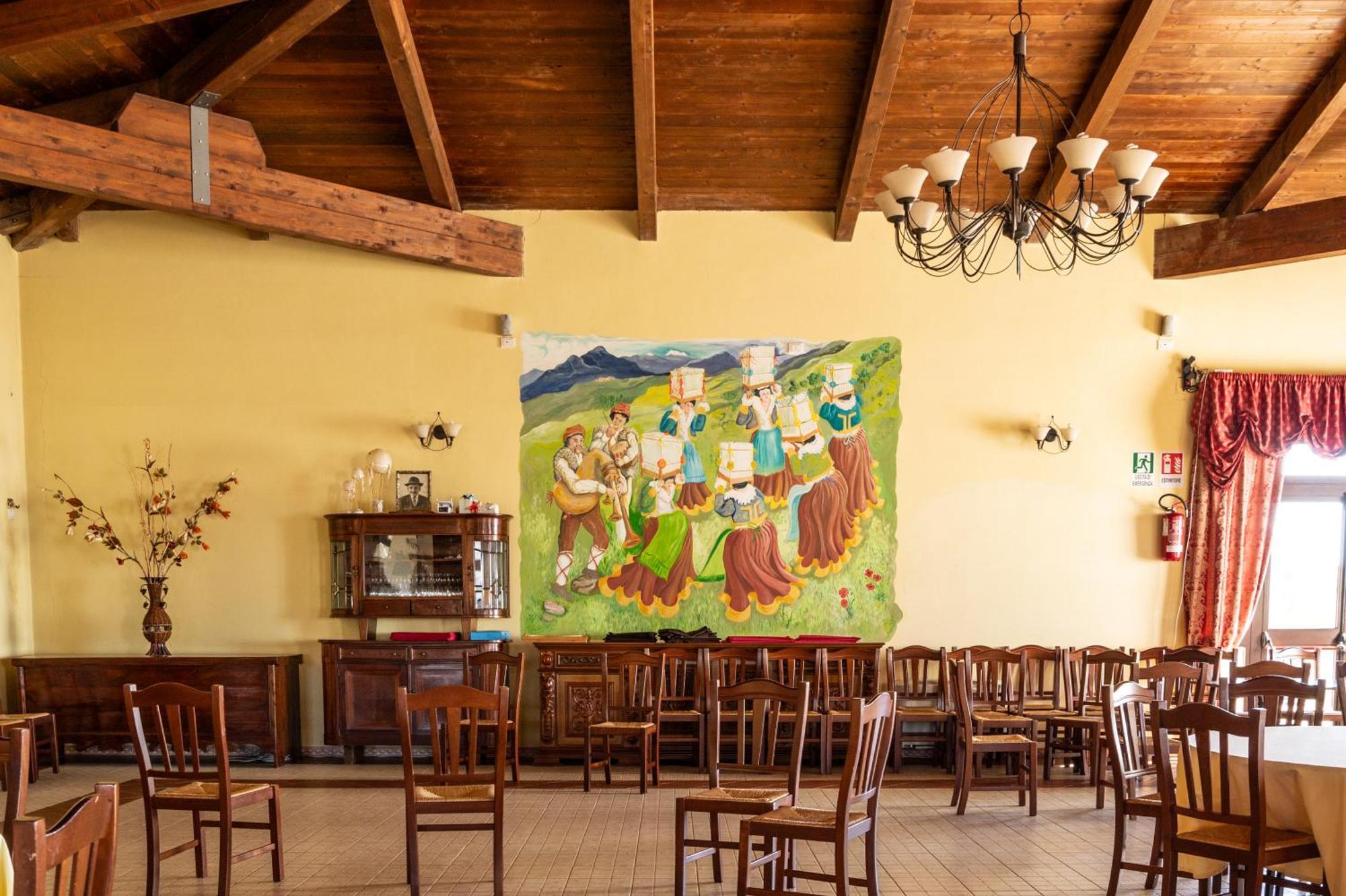 Agriturismo Pinelli Plataci Luaran gambar