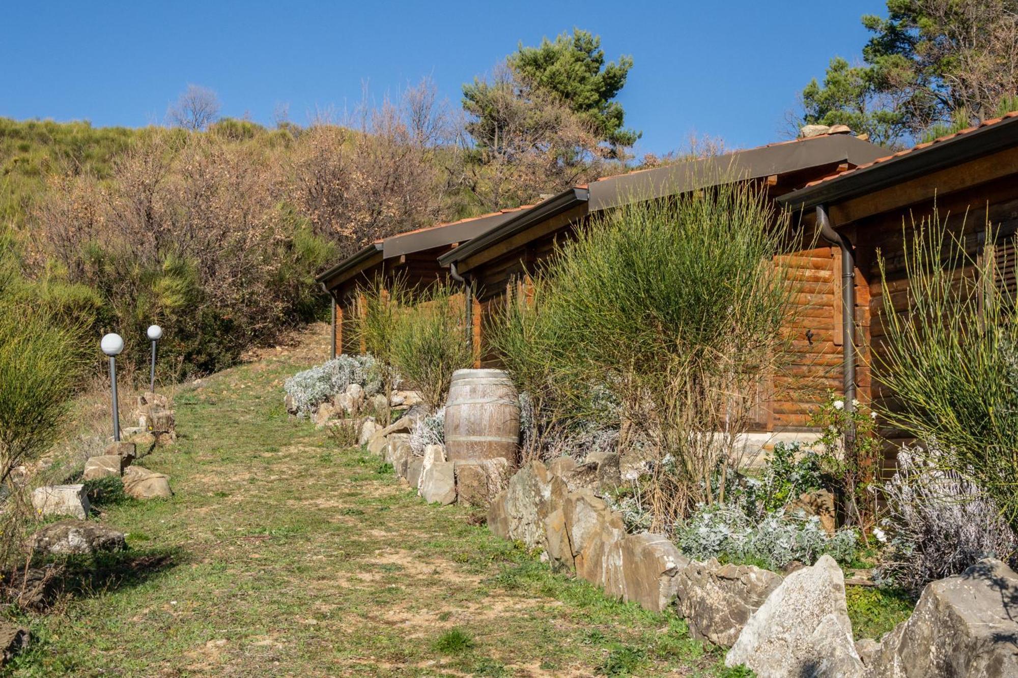 Agriturismo Pinelli Plataci Luaran gambar
